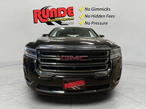 Used 2022 GMC Acadia AT4 w/ Technology Package AWD/4WD image 9