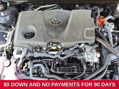 Used 2025 Toyota Camry LE FWD image 35