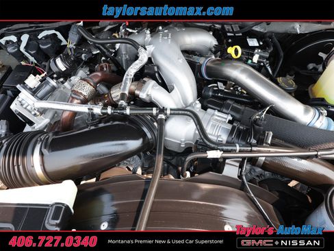 Used 2022 Ford F350 Platinum w/ FX4 Off-Road Package AWD/4WD image 53