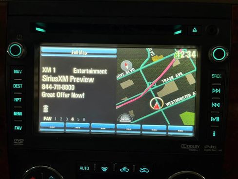 Used 2012 Chevrolet Avalanche LTZ RWD image 37