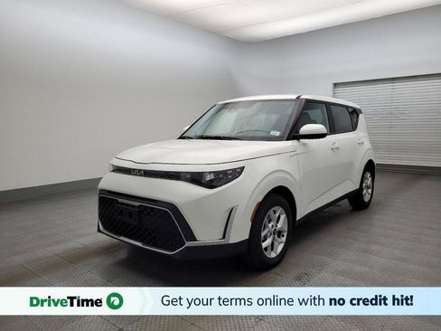 Used 2025 Kia Soul LX w/ LX Technology Package image 1