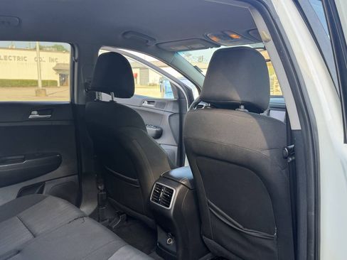 Used 2017 Kia Sportage LX FWD image 24