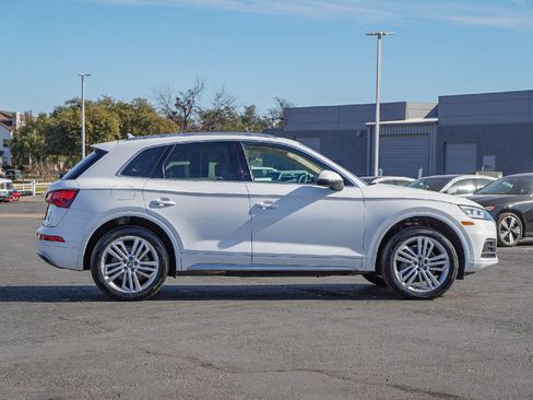 Used 2018 Audi Q5 2.0T Premium Plus w/ Premium Plus Package image 4
