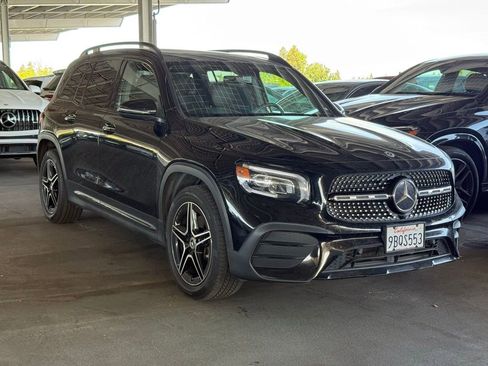 Certified 2022 Mercedes-Benz GLB 250 image 1