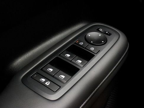 Used 2025 Hyundai Santa Fe SEL FWD image 26