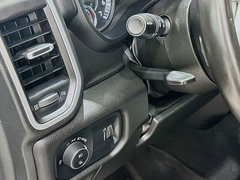 Used 2022 RAM 1500 Big Horn AWD/4WD image 10