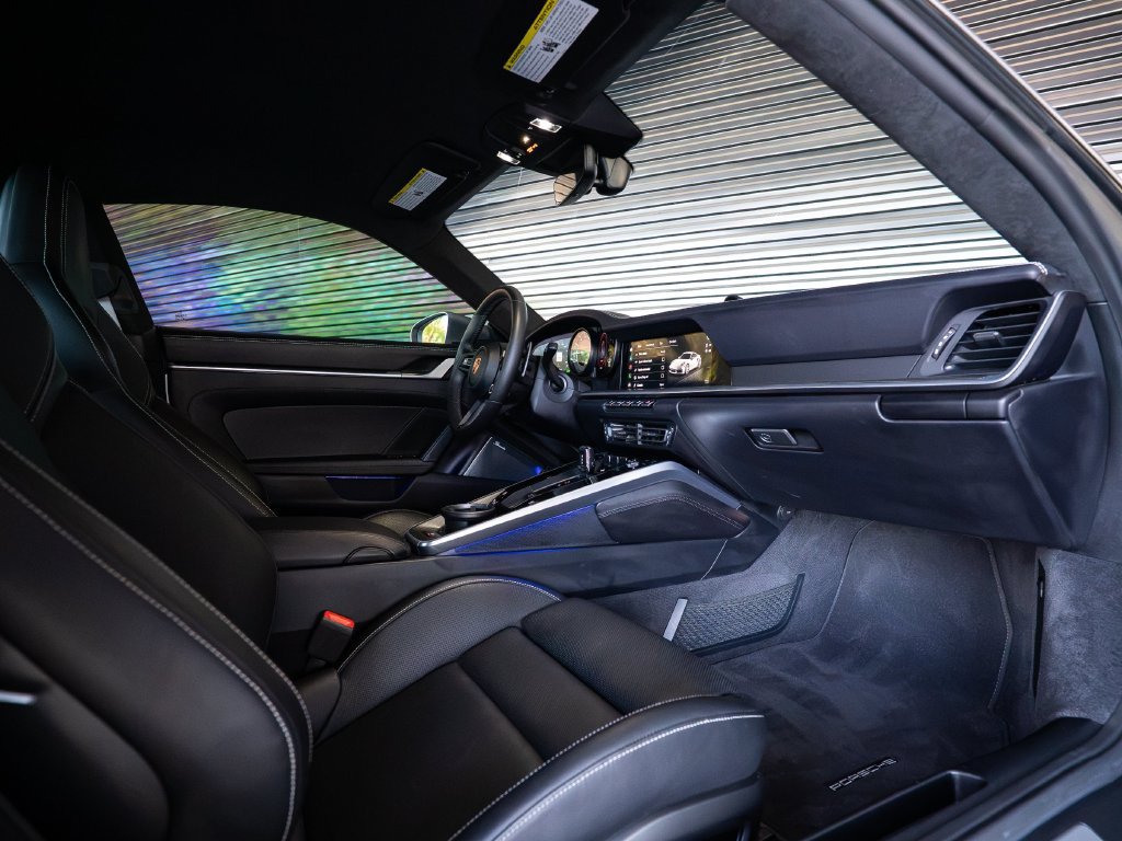 Certified 2022 Porsche 911 Turbo S AWD/4WD image 27