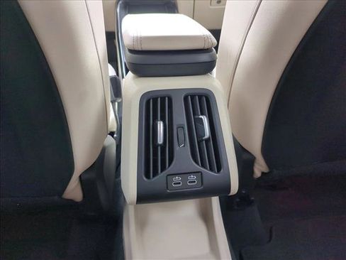 Used 2025 BMW X1 xDrive28i image 16