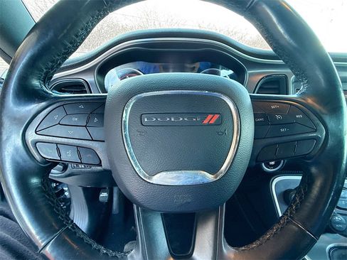 Used 2019 Dodge Challenger SXT w/ Cold Weather Group image 23