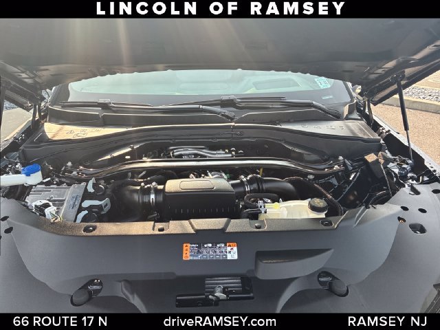 Certified 2026 Lincoln Aviator Reserve AWD/4WD image 31