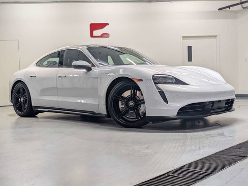 Used 2022 Porsche Taycan 4S AWD/4WD image 2
