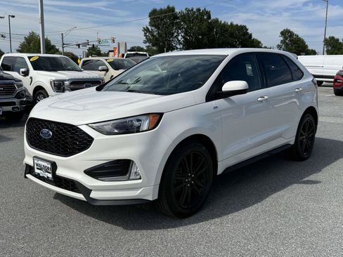 Used 2022 Ford Edge ST-Line AWD/4WD image 5