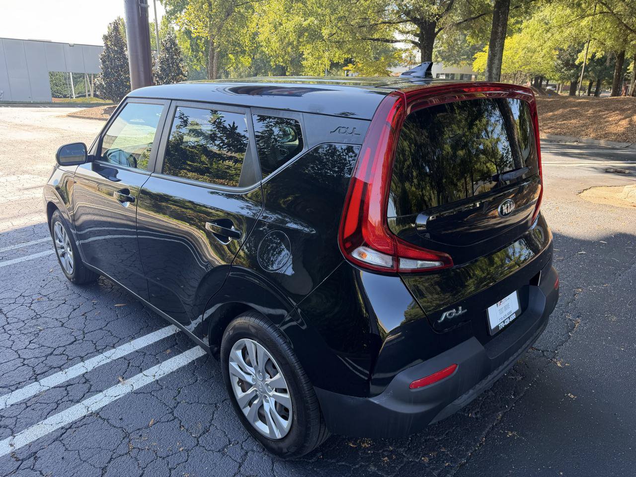 Used 2021 Kia Soul LX FWD image 7