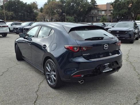 Used 2023 MAZDA MAZDA3 s image 7