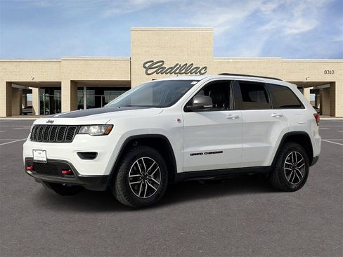 Used 2020 Jeep Grand Cherokee Trailhawk image 34