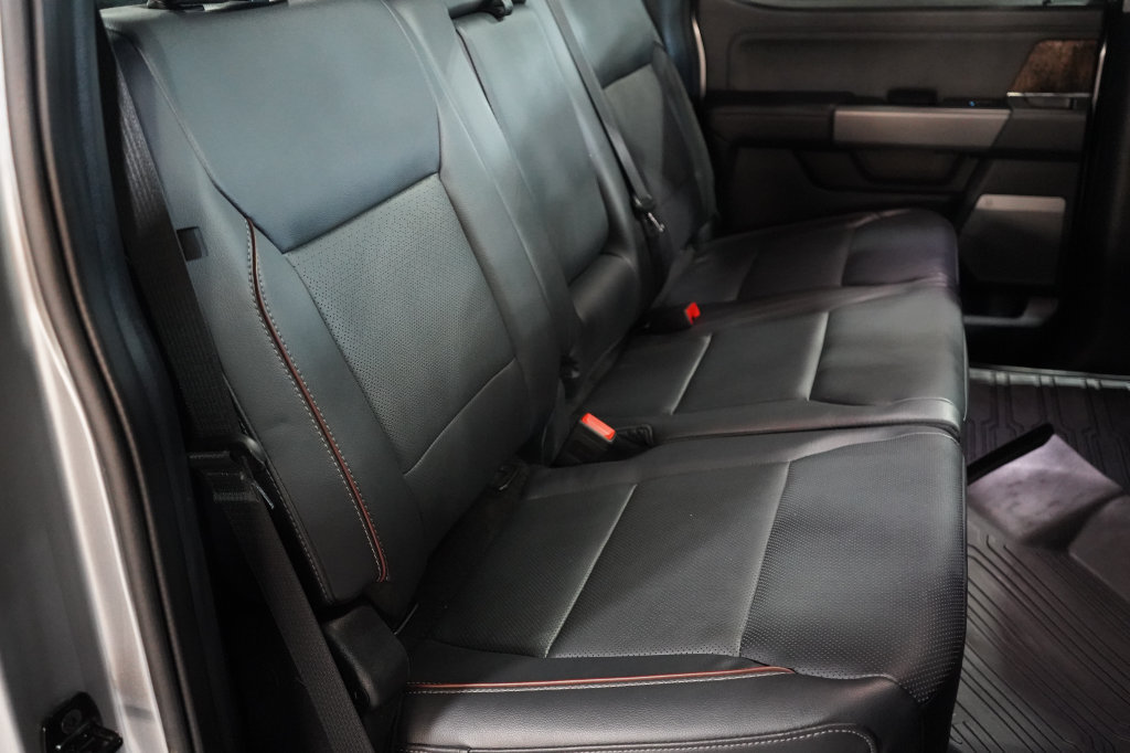 Used 2024 Ford F250 Lariat w/ Lariat Ultimate Package AWD/4WD image 23