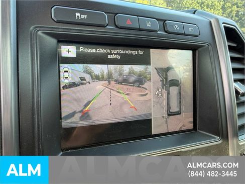 Used 2018 Ford Expedition Max Platinum RWD image 26