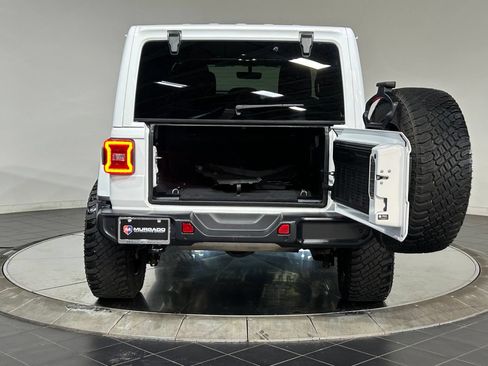 Used 2021 Jeep Wrangler Unlimited Sahara AWD/4WD image 28
