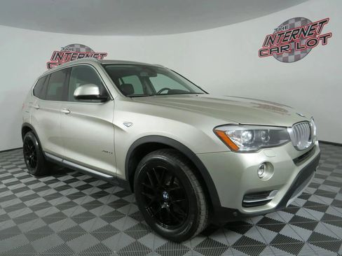 Used 2017 BMW X3 xDrive35i image 9