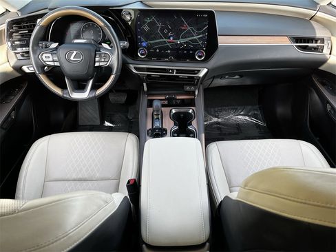 Used 2023 Lexus RX 350 image 9
