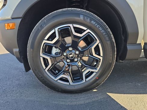 New 2025 Ford Bronco Sport Outer Banks AWD/4WD image 27