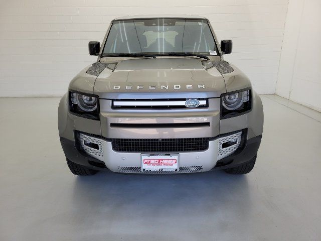 Used 2021 Land Rover Defender 110 SE AWD/4WD image 3
