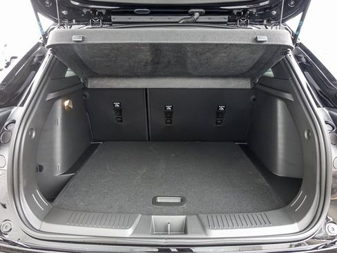 New 2026 Chevrolet Trax RS w/ Driver Confidence Package image 8