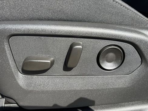 New 2026 GMC Sierra 1500 Elevation image 12