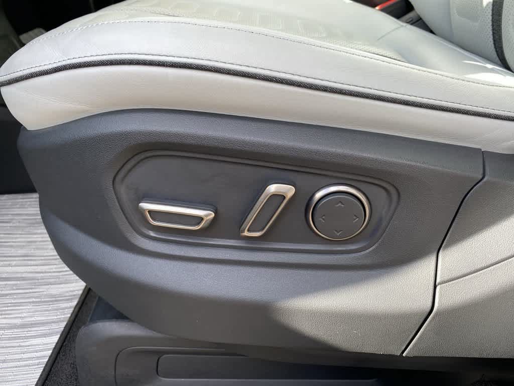 Used 2023 Rivian R1S Launch Edition Quad AWD/4WD image 14