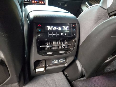 Used 2023 Jeep Grand Cherokee Summit w/ Adv Protech Group IV AWD/4WD image 14