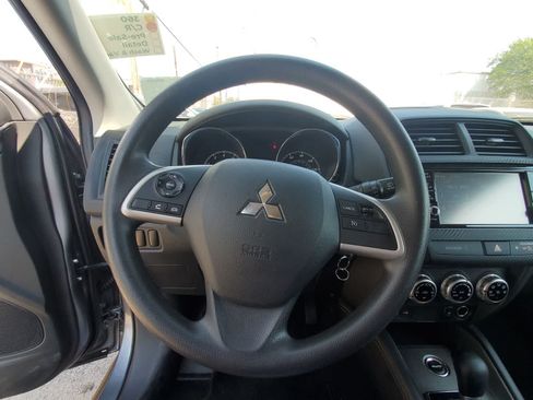 Used 2024 Mitsubishi Outlander Sport ES AWD/4WD image 14