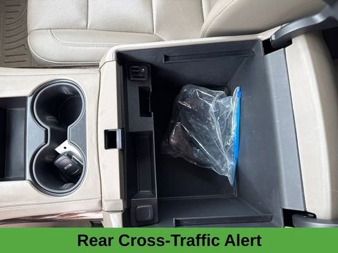 Used 2015 GMC Yukon SLT w/ Open Road Package image 25