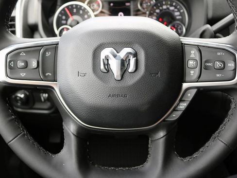 New 2026 RAM 2500 Big Horn AWD/4WD image 21