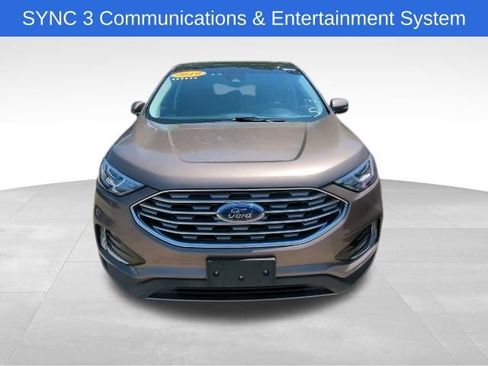 Used 2019 Ford Edge Titanium w/ Class II Trailer Tow Package AWD/4WD image 9