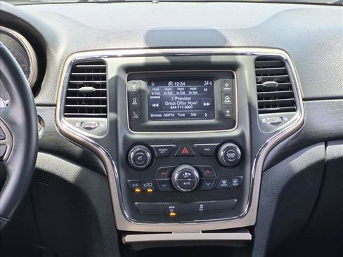Used 2014 Jeep Grand Cherokee Laredo w/ Quick Order Package 23E RWD image 13