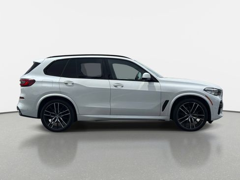 Used 2023 BMW X5 sDrive40i w/ M Sport Package RWD image 2
