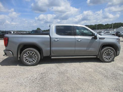 New 2026 GMC Sierra 1500 Denali Ultimate AWD/4WD image 3