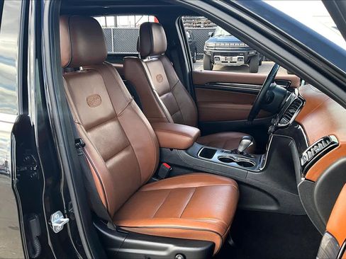 Used 2020 Jeep Grand Cherokee Overland image 9