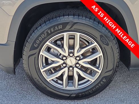 Used 2019 GMC Acadia SLE w/ Driver Alert Package I FWD image 7