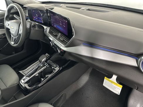 New 2026 Chevrolet Trax LT w/ LT Convenience Package image 26