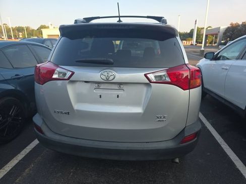 Used 2014 Toyota RAV4 XLE AWD/4WD image 12