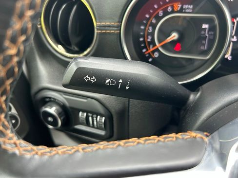 Used 2021 Jeep Wrangler Unlimited Sahara AWD/4WD image 21