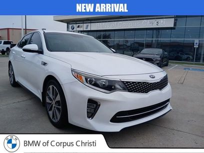 Used 2018 Kia Optima S w/ 18" Alloy Wheels Package