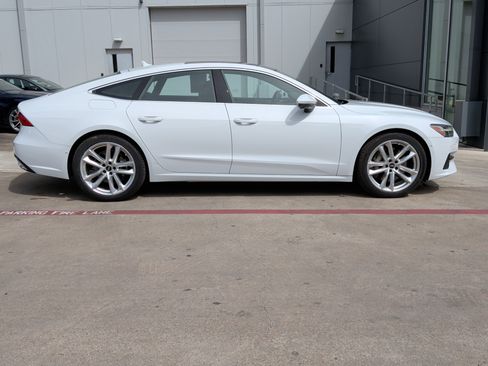 Certified 2022 Audi A7 Prestige w/ Luxury Package image 11