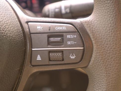 Used 2024 Honda Accord EX image 31