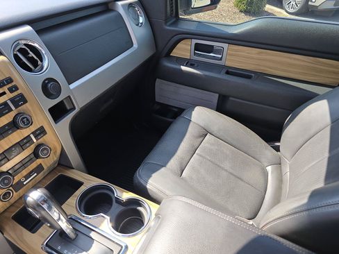 Used 2011 Ford F150 Lariat w/ Lariat Chrome Pkg AWD/4WD image 43