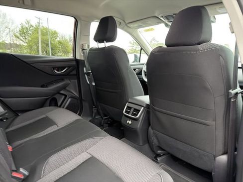Used 2025 Subaru Outback Premium image 17