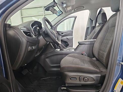 Used 2024 Chevrolet Equinox LT AWD/4WD image 19