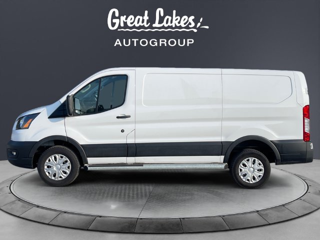 Used 2025 Ford Transit 250 Low Roof w/ Exterior Upgrade Package RWD image 2