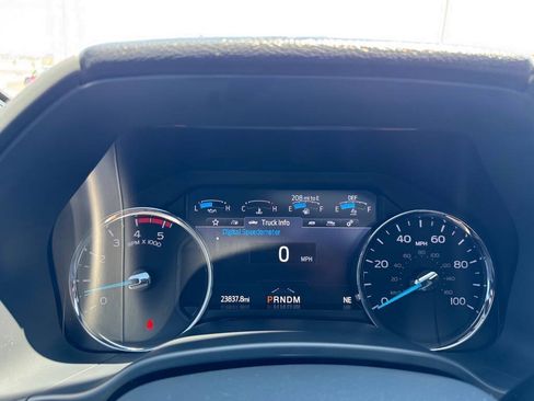 Used 2022 Ford F350 Platinum AWD/4WD image 25